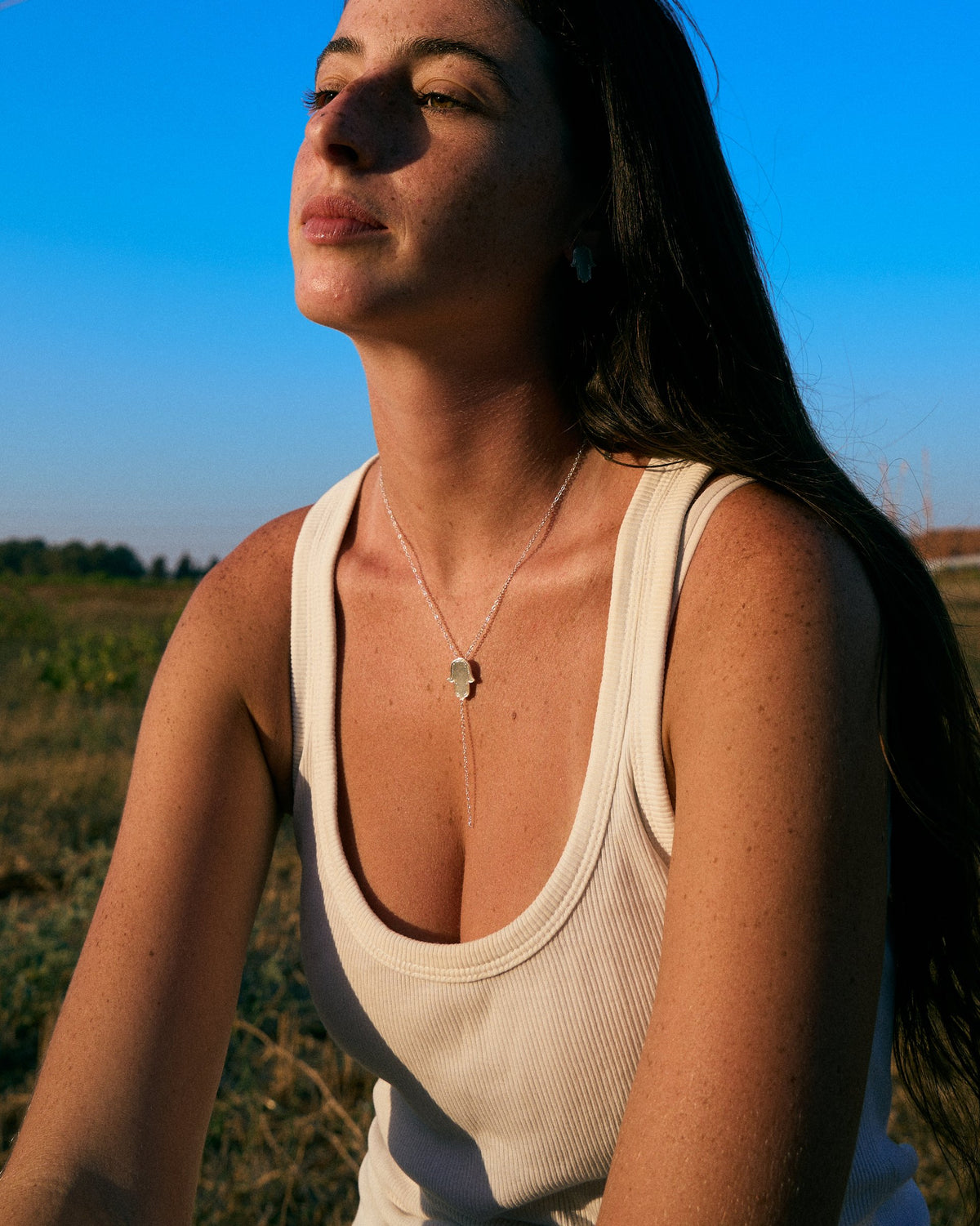 שרשרת חמסה עניבה בכסף, עבודת יד – Shira Studio